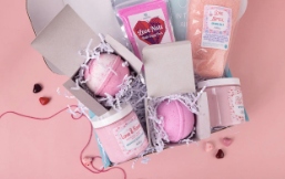 Cozy Subscription Boxes image